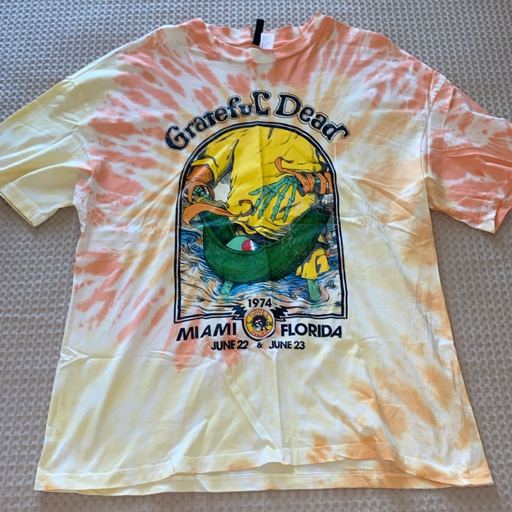 Grateful Dead Graphic Tye Dye Tee